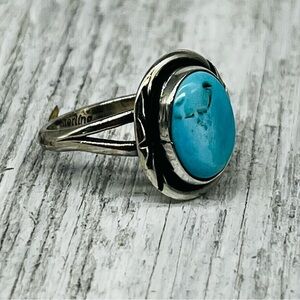 169. Stunning Sterling turquoise handcrafted ring Size 7.5